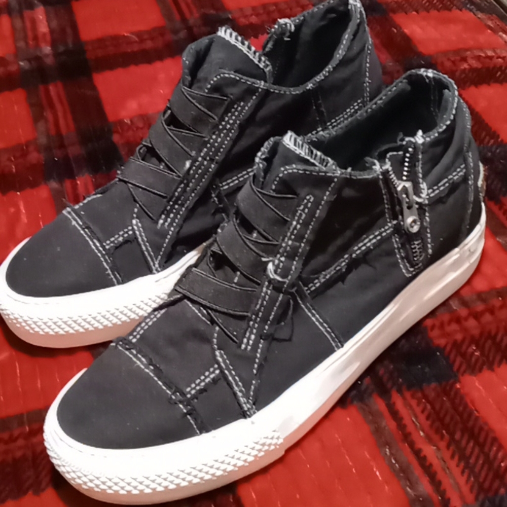 Blowfish shoes